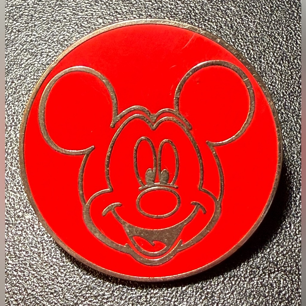 Disney Mickey Mouse Pin